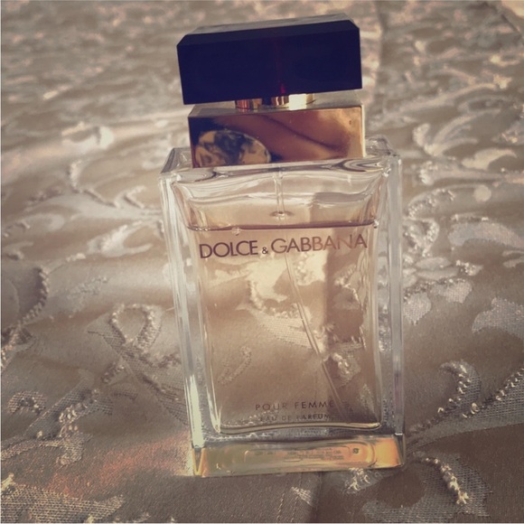 Dolce & Gabbana Pour Femme Parfum Solide / Solid Fragrance 21g •2.5ml•0.07oz - Picture 2 of 2